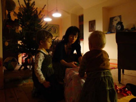 stedryden2008-prvni darek rozbaleni.jpg